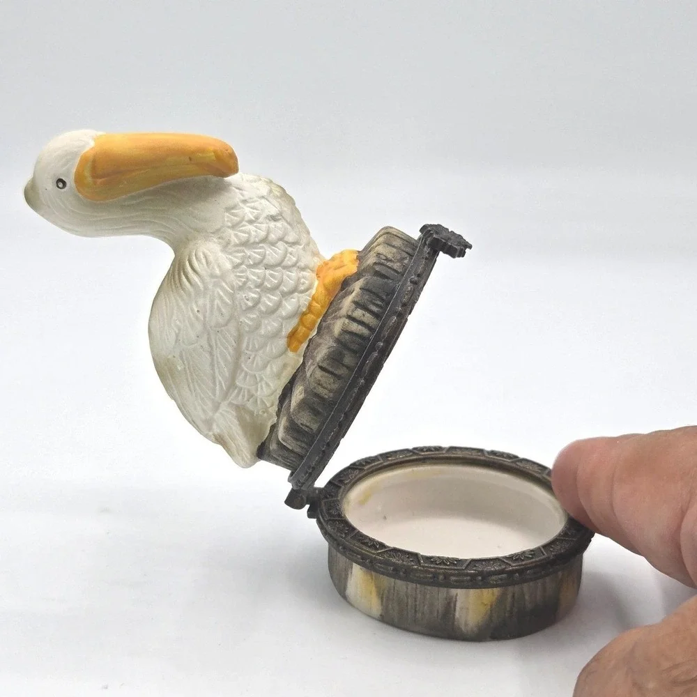 Pelican on Pier Porcelain Hinged Trinket Box -‎ Nautical Bird Keepsake 3